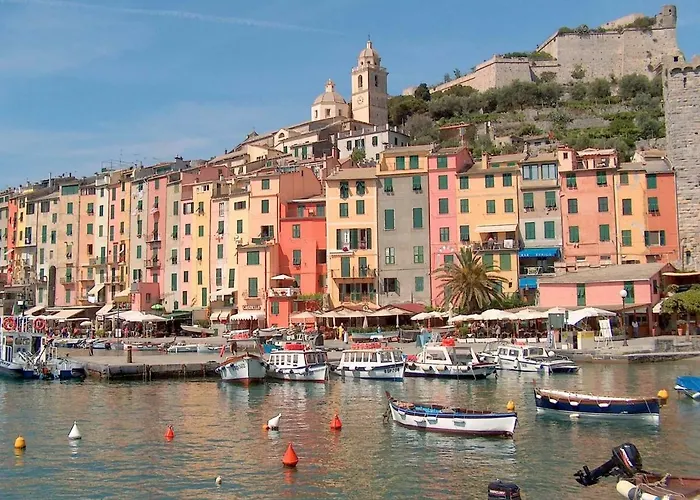 Casetta Romantica Viola Lerici