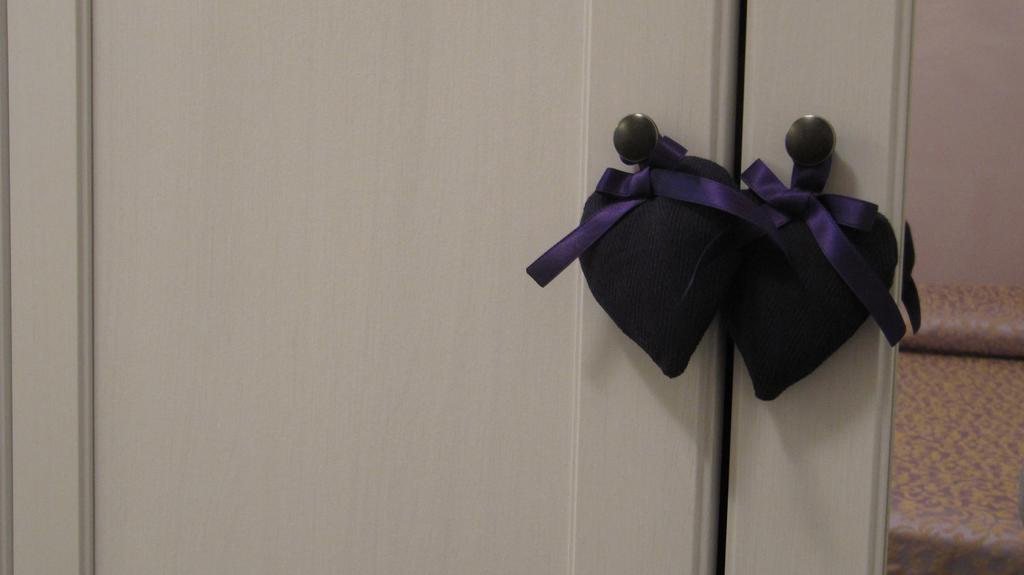 Casetta Romantica Viola * Lerici