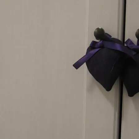 Casetta Romantica Viola Lerici Room photo